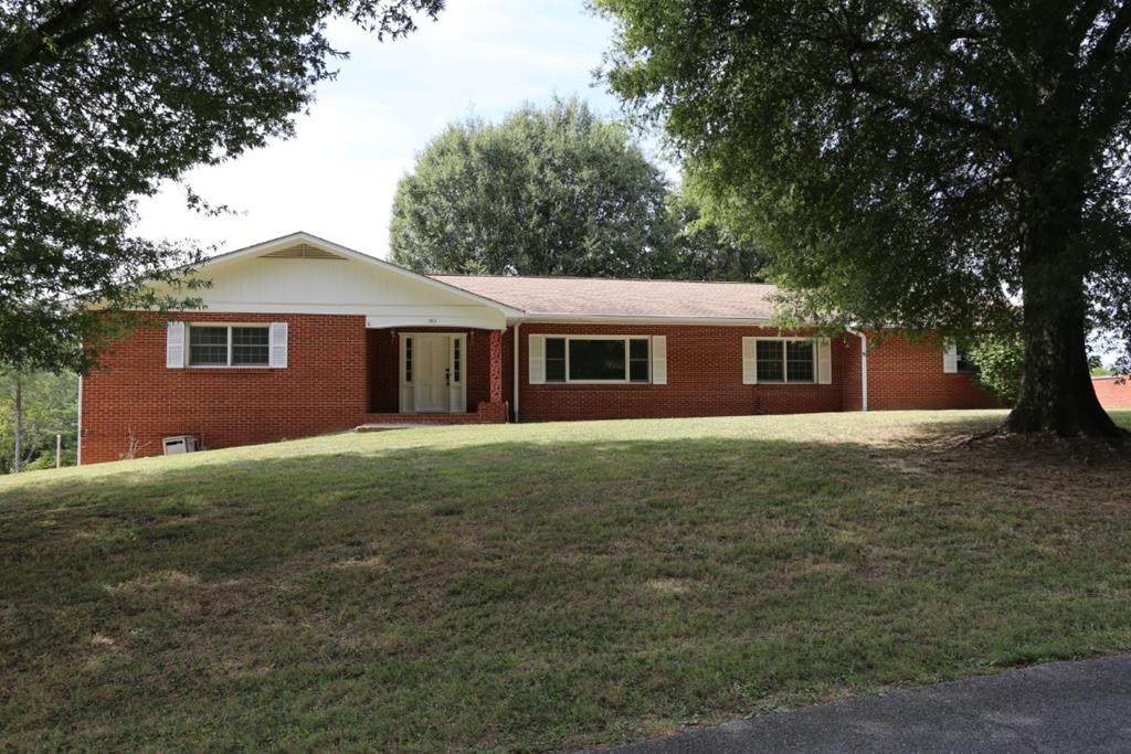 383 Hillcrest Drive - Photo 1