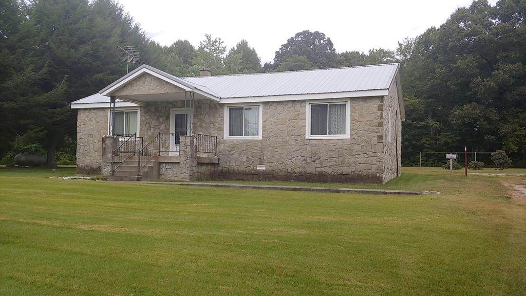 8241 Sr 399 - Photo 1