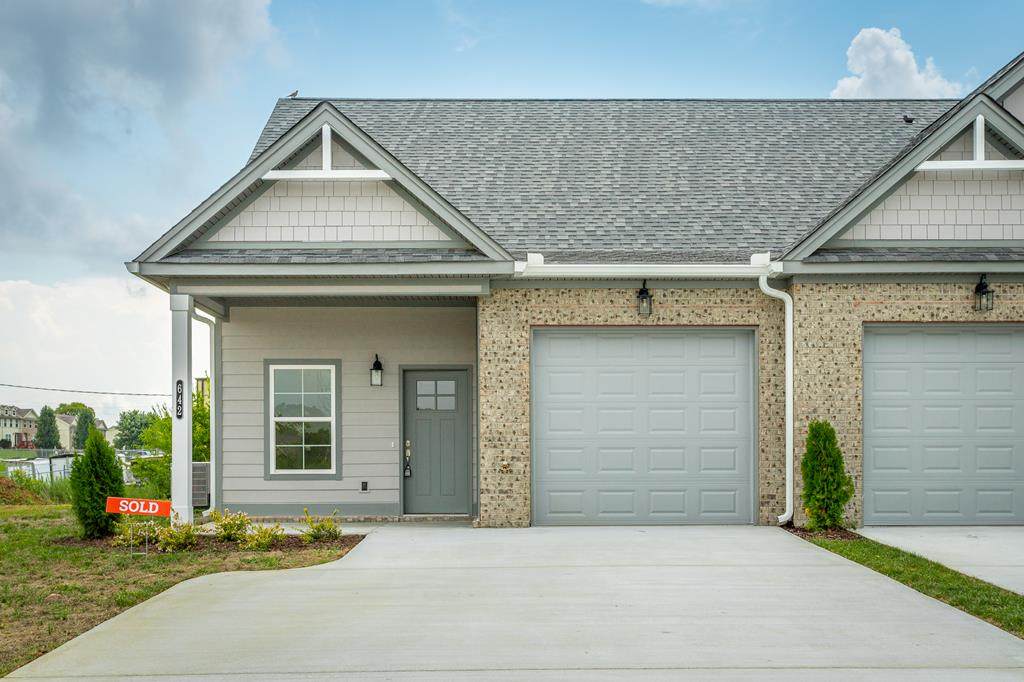 595 Bellingham Dr - Photo 1