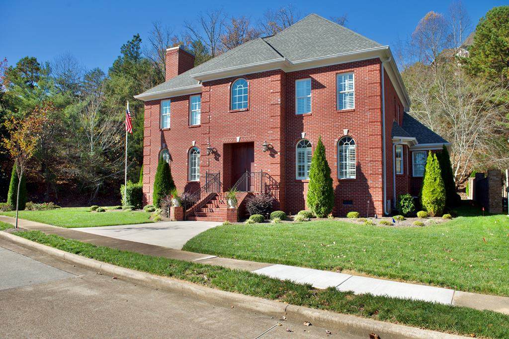531 Stafford Ave - Photo 1