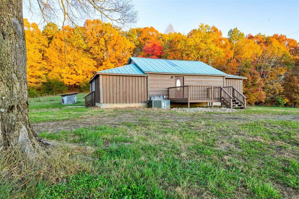 327 Mason - Photo 1