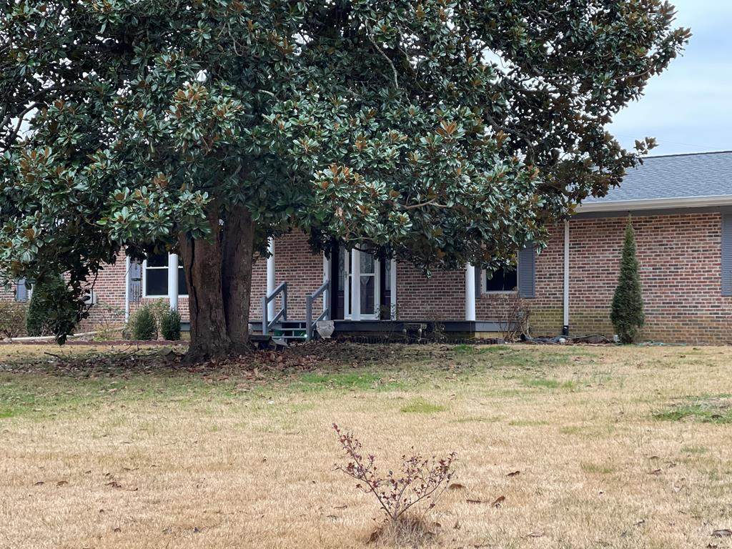7492 Back Valley Road - Photo 1