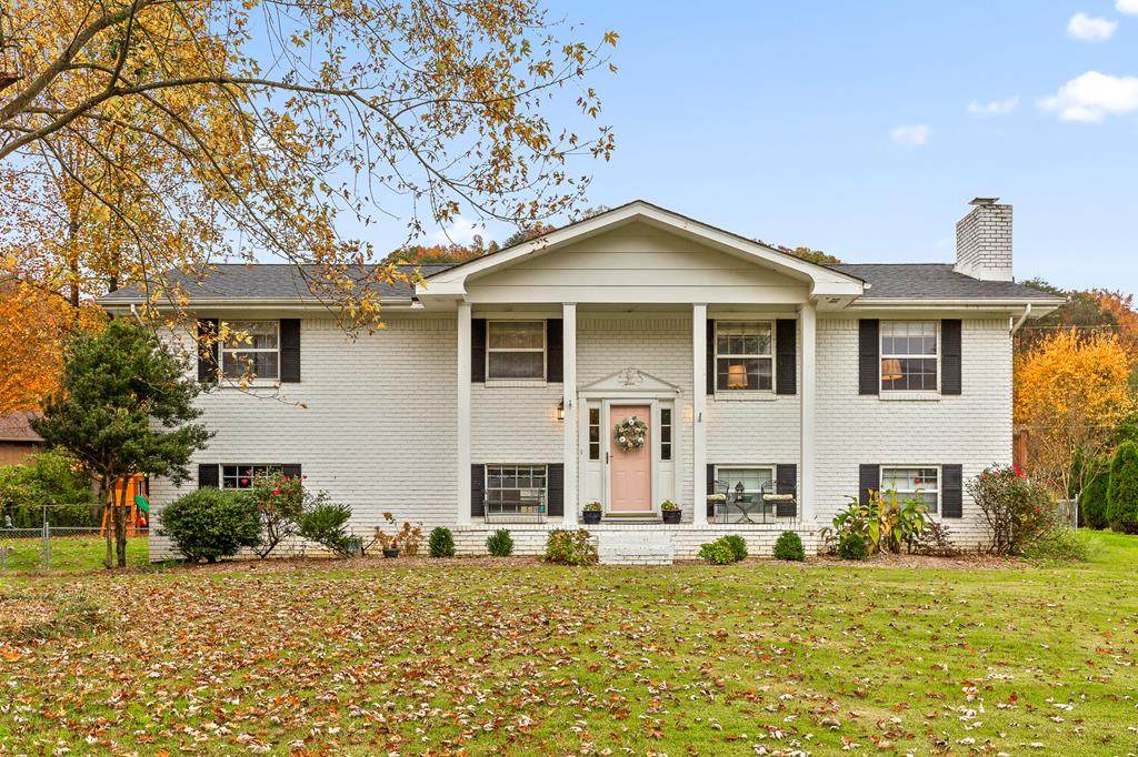 602 Spring Valley Lane - Photo 1