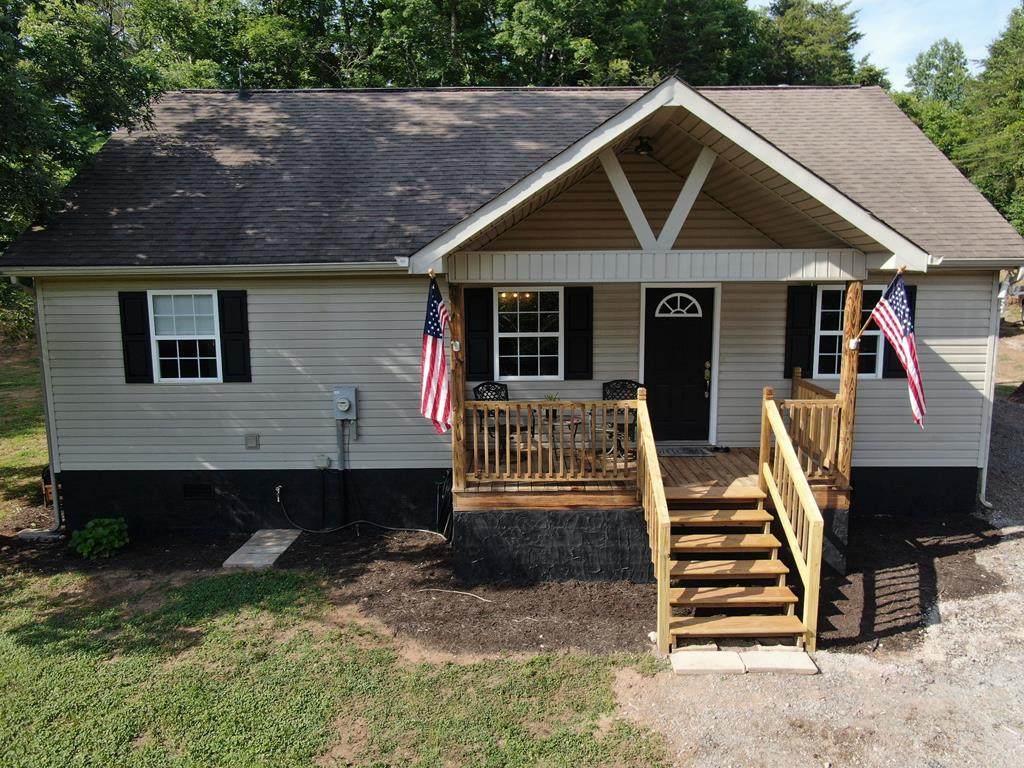 544 Scenic River Road - Photo 1