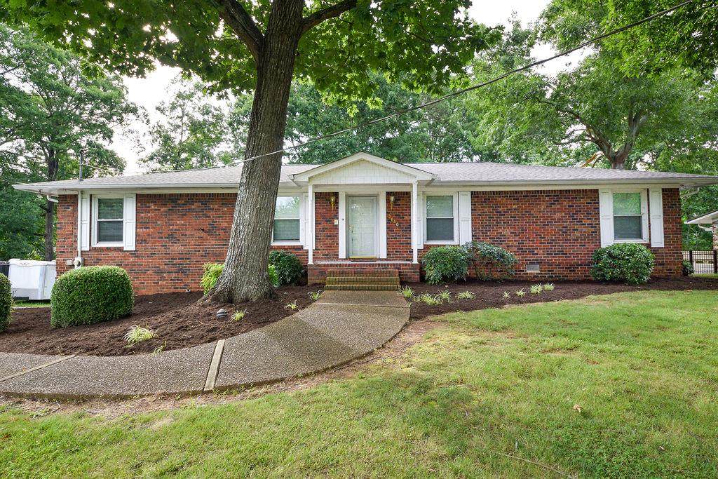 2840 Vista Drive Nw - Photo 1