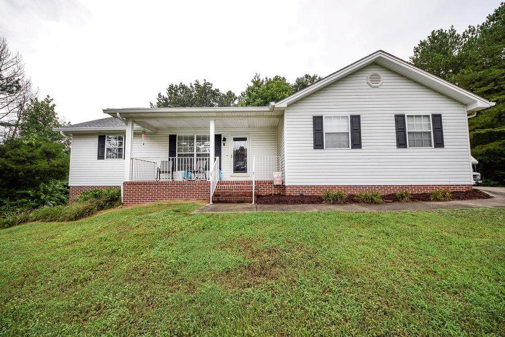 151 Elaine Lane Nw - Photo 1
