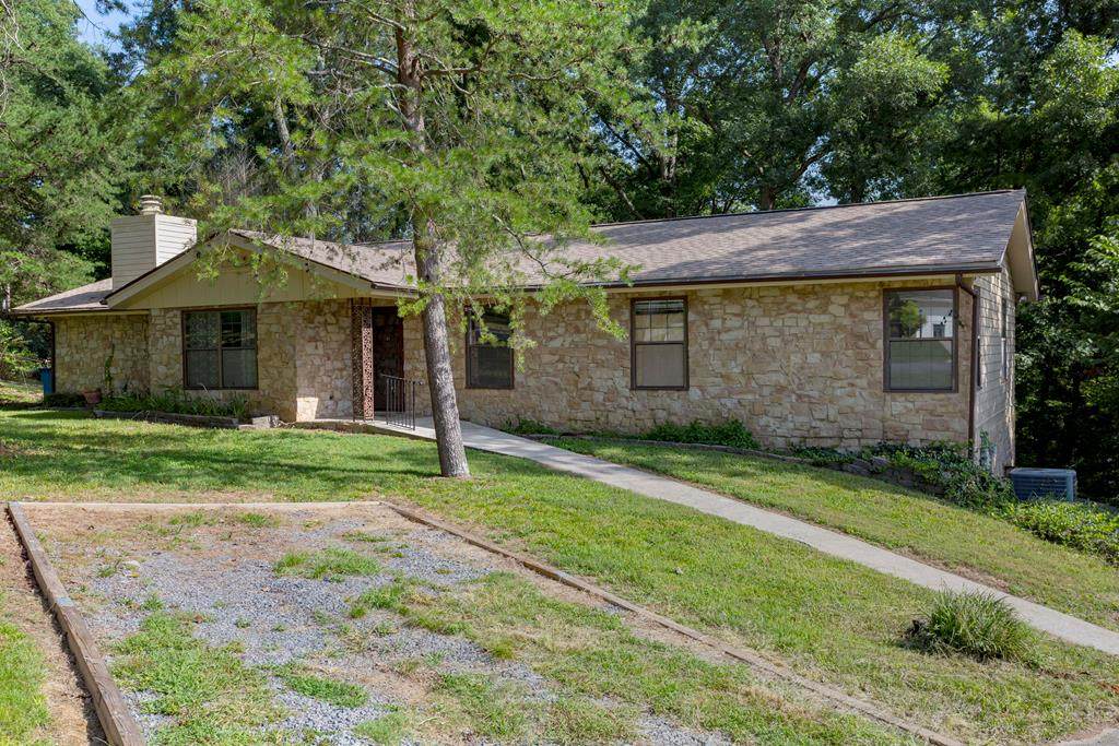 4514 Cloverdale Loop - Photo 1
