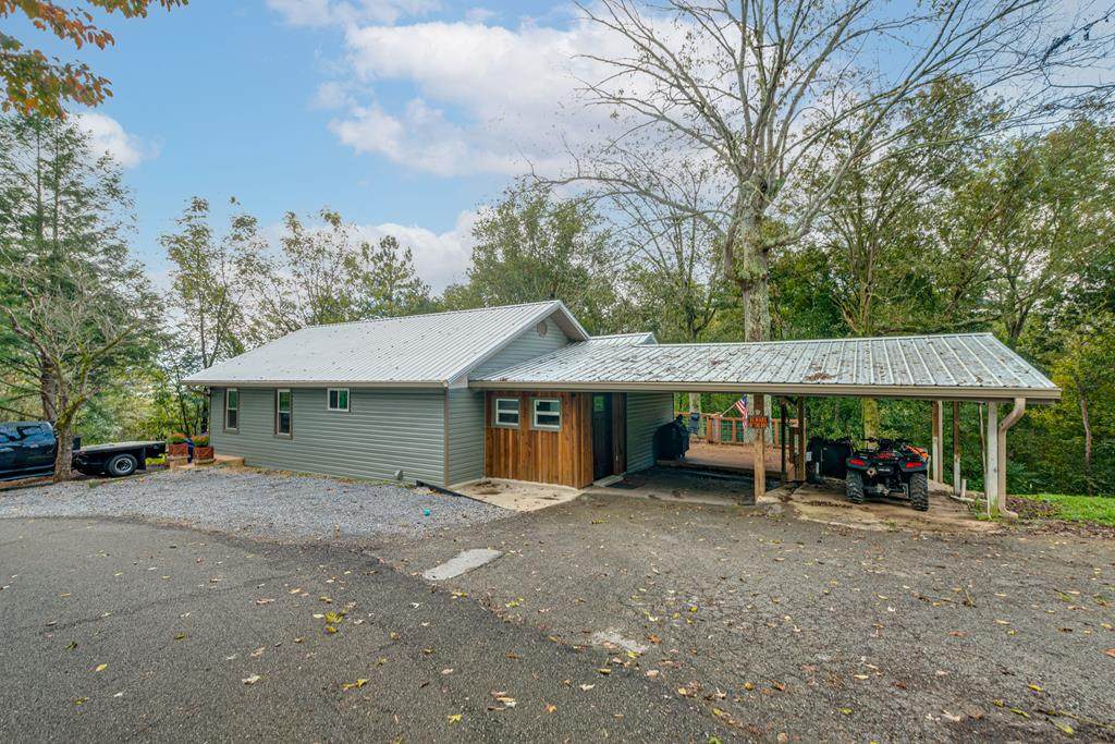 198 Bradford Lane - Photo 1
