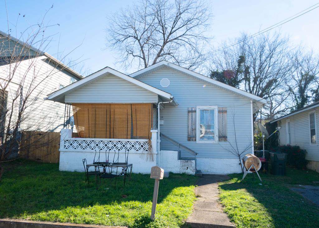 218 North Hickory Street - Photo 1