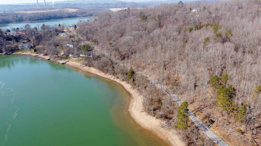 000 Skyline Lakecrest Drive - Photo 1