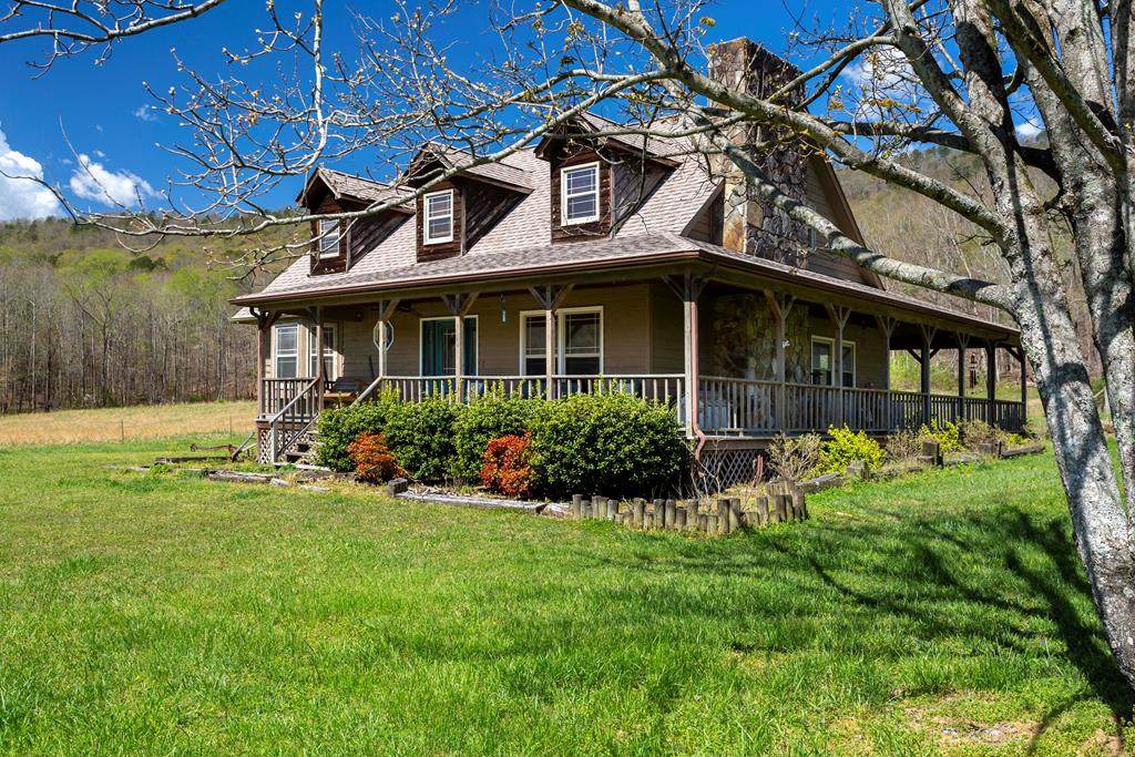 3215 Back Valley Road - Photo 1