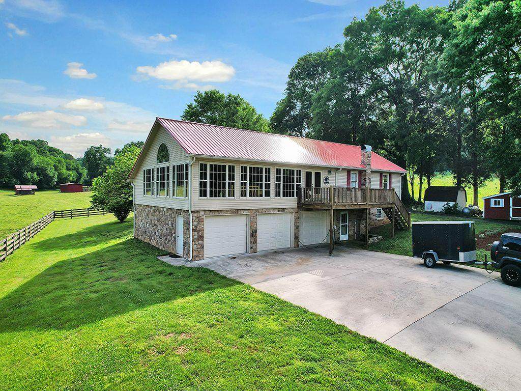 205 Old River Road Ne - Photo 1