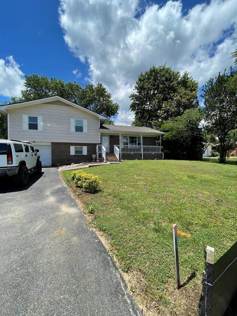4915 Georgetown Road Nw - Photo 1