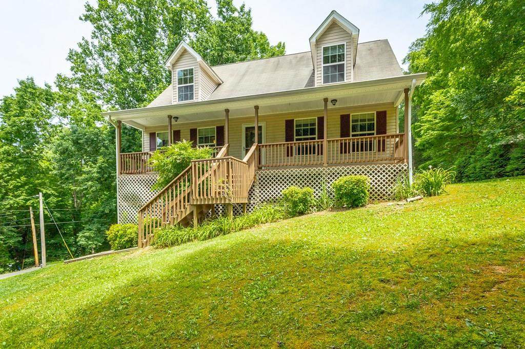 145 Hendricks Lane Ne - Photo 1