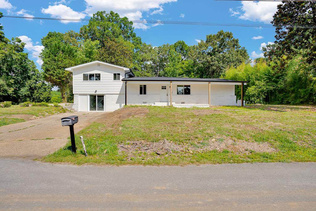 2832 Anderson Terrace - Photo 1