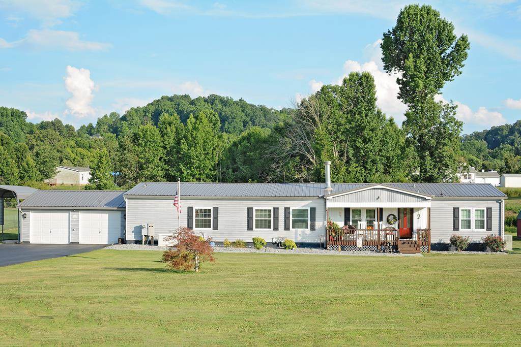 342 Highway 307 E - Photo 1