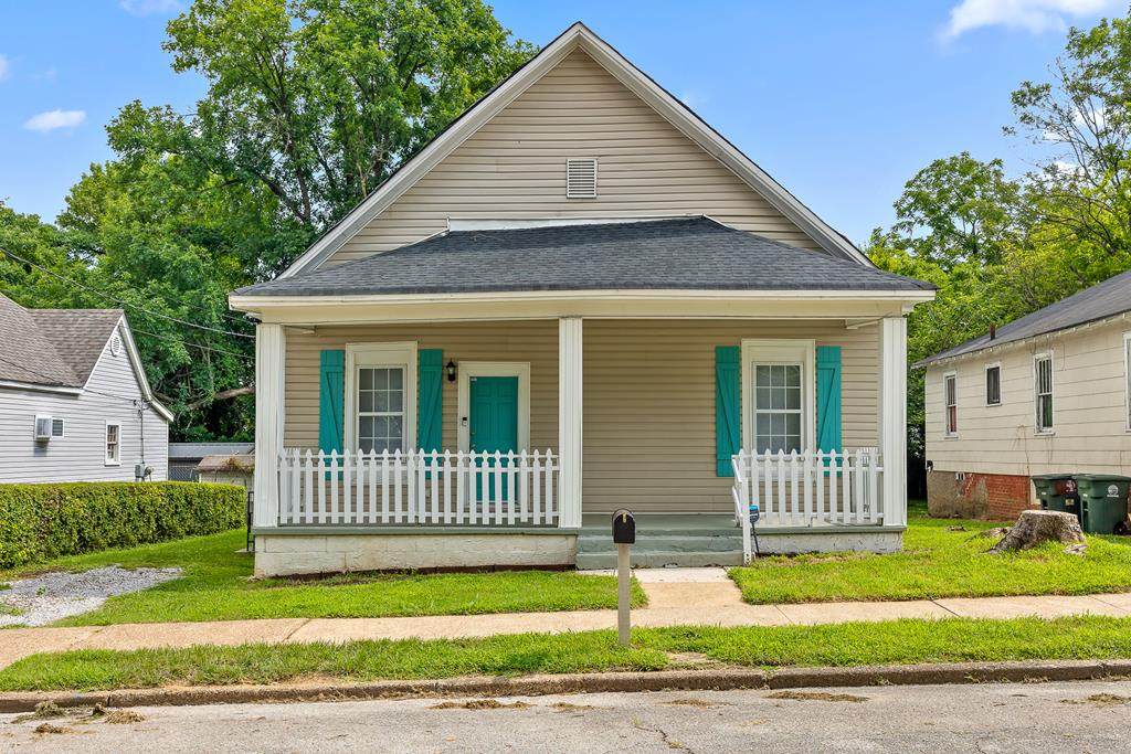 2511 Kirby Avenue - Photo 1