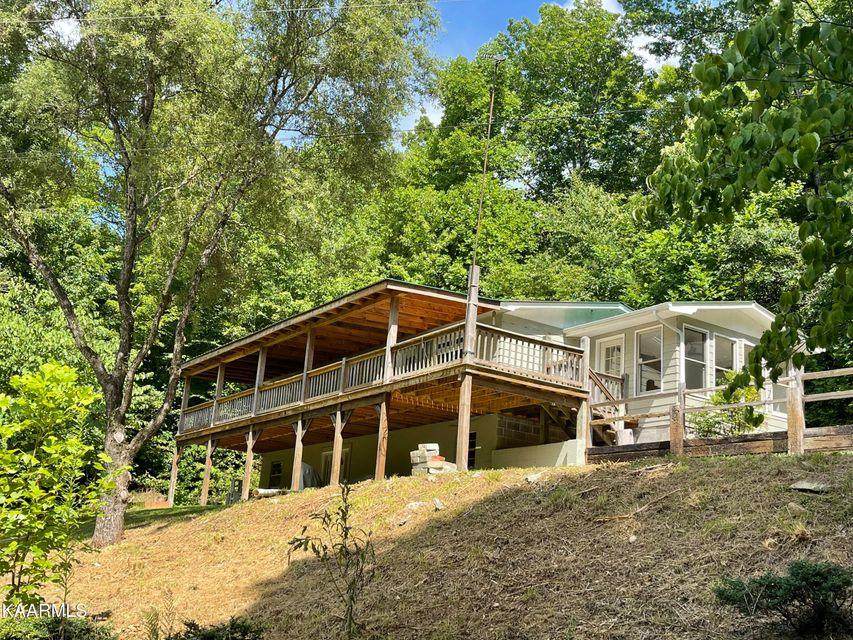 308 Smithfield Road - Photo 1