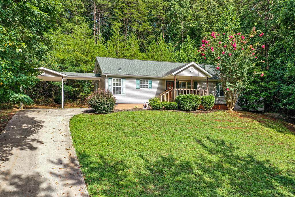 411 Benson Drive - Photo 1