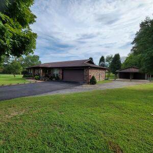 85 Deakins Road - Photo 1