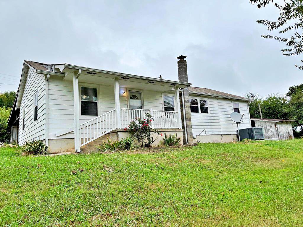 2076 Oakland Road - Photo 1