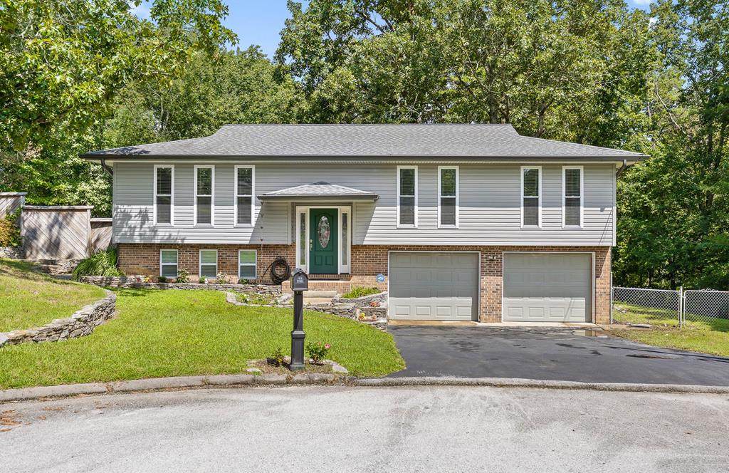 4011 Donnebrook Court - Photo 1