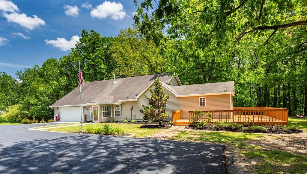 2595 Walkertown Road - Photo 1