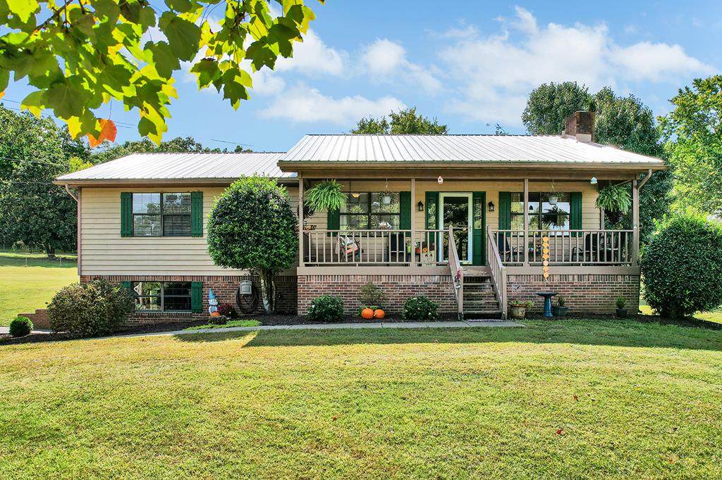194 Live Oak Trail Ne - Photo 1