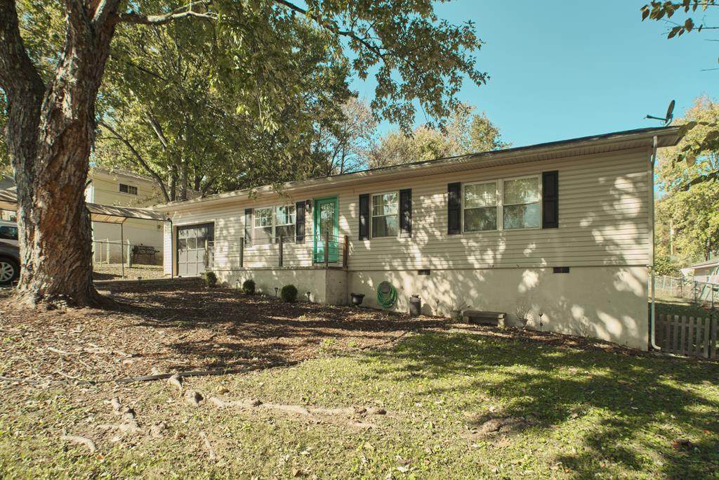 377 Ann Street - Photo 1