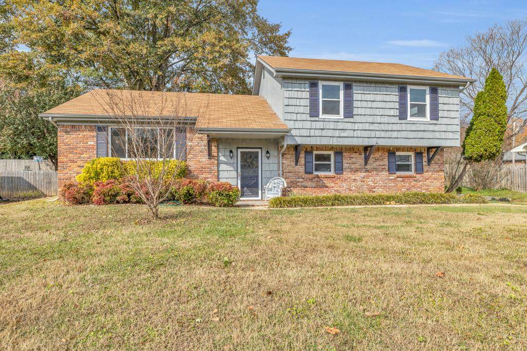 3547 Valley Trail - Photo 1