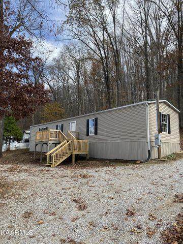 228 Dogwood Way - Photo 1