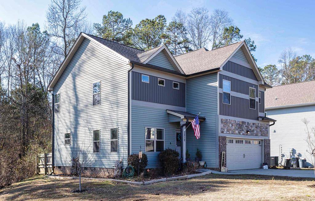 1212 Stonegate Circle - Photo 1