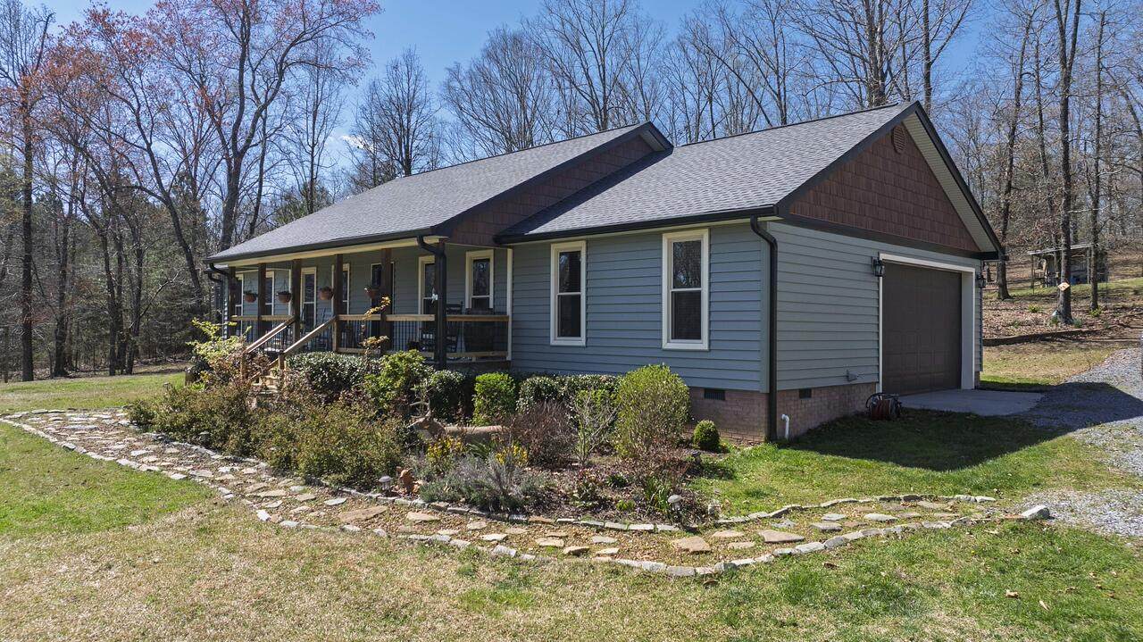 426 No Pone Valley Road - Photo 1