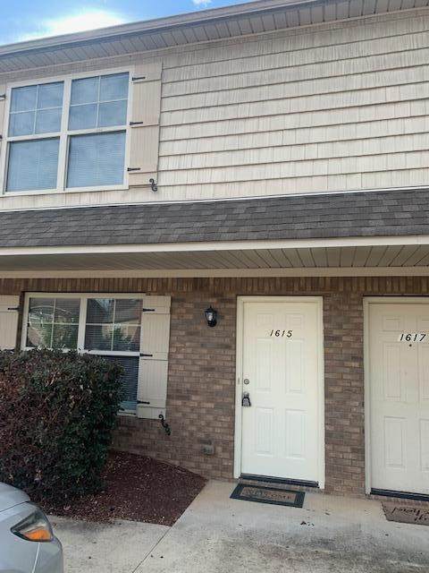 1615 Manchester Trail - Photo 1