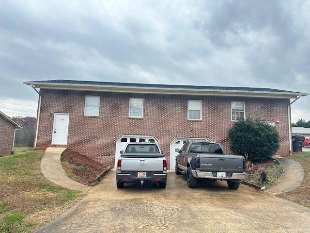 1752 31st Street Ne - Photo 1