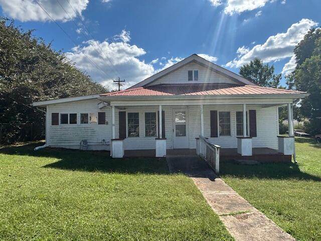 123 Groves Road - Photo 1