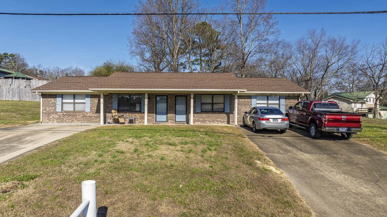 2401/2403 Rodney Drive - Photo 1