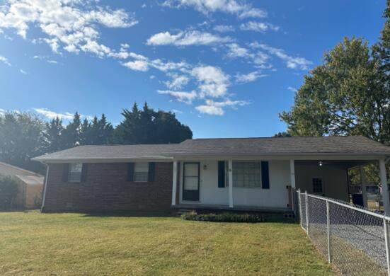 208 Dockery Lane - Photo 1