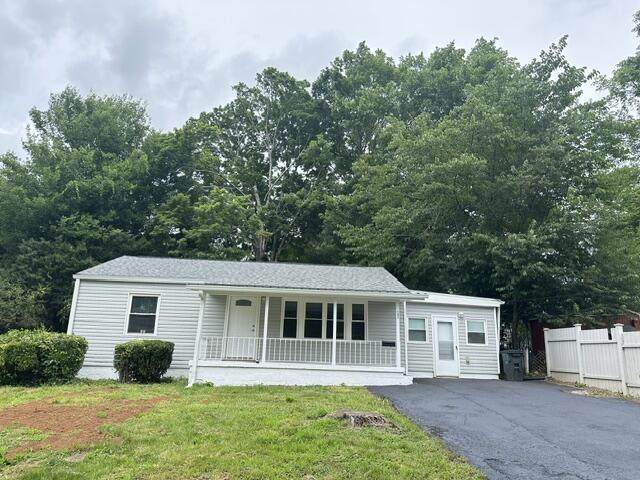 703 Emmett Avenue - Photo 1