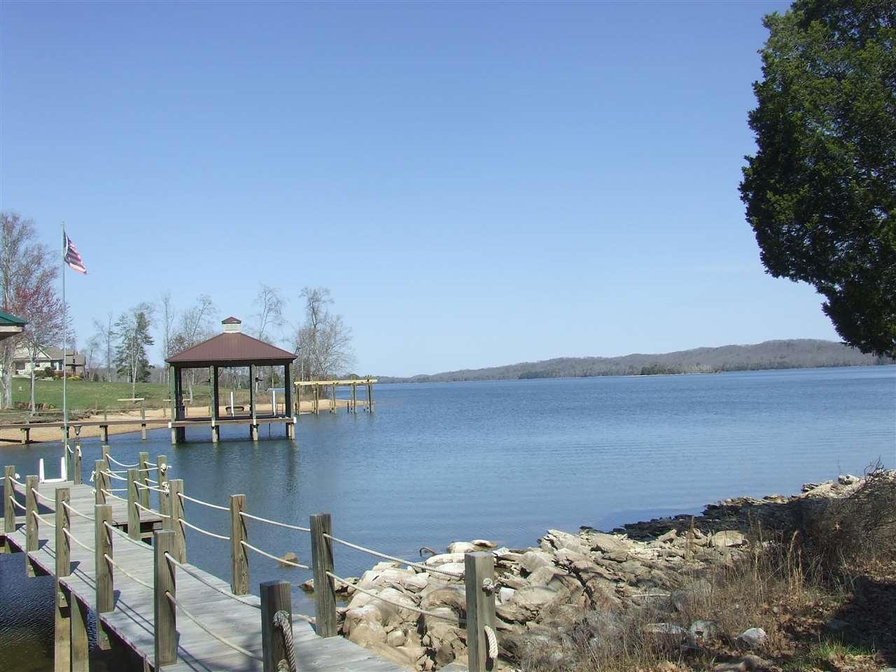 165 Shoreline Drive - Photo 1