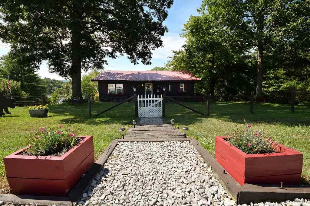 533 Epperson Road - Photo 1
