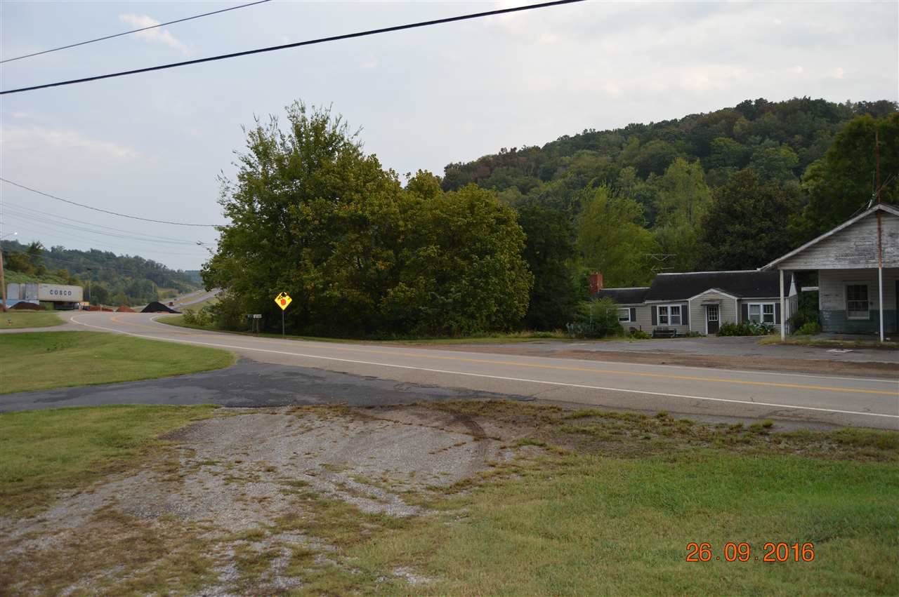 320 Memorial Drive - Photo 1