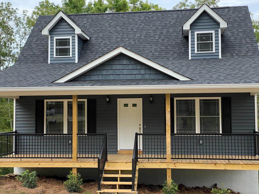 2420 Oak - Photo 1