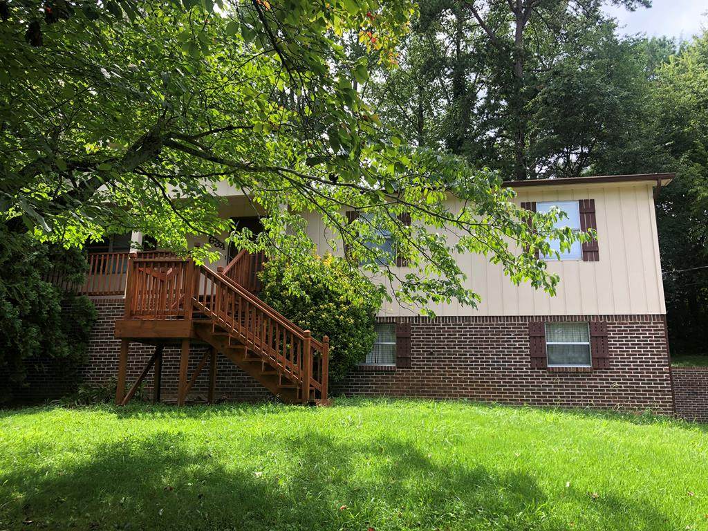 634 Tallwood - Photo 1