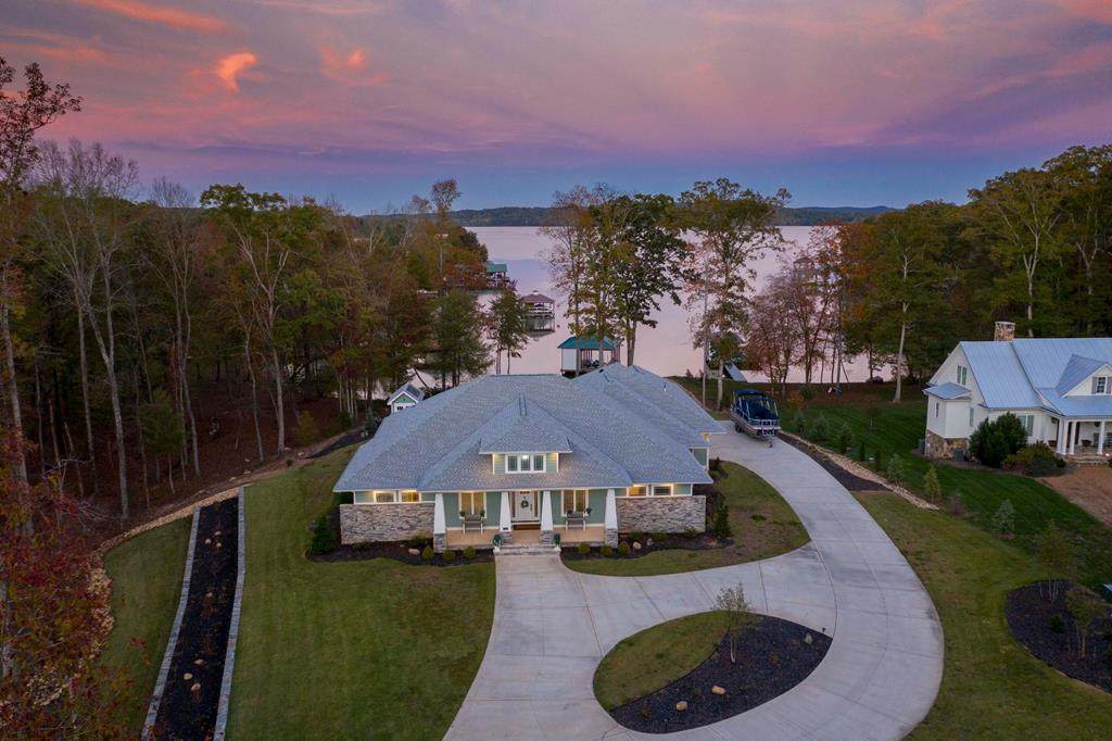 354 Lake Harbor Drive - Photo 1
