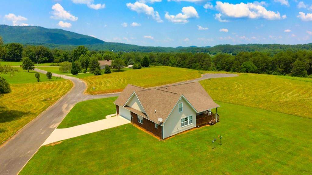 121 Upland View - Photo 1