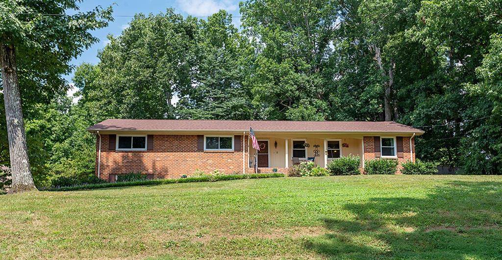 2995 Parkwood Trail Nw - Photo 1