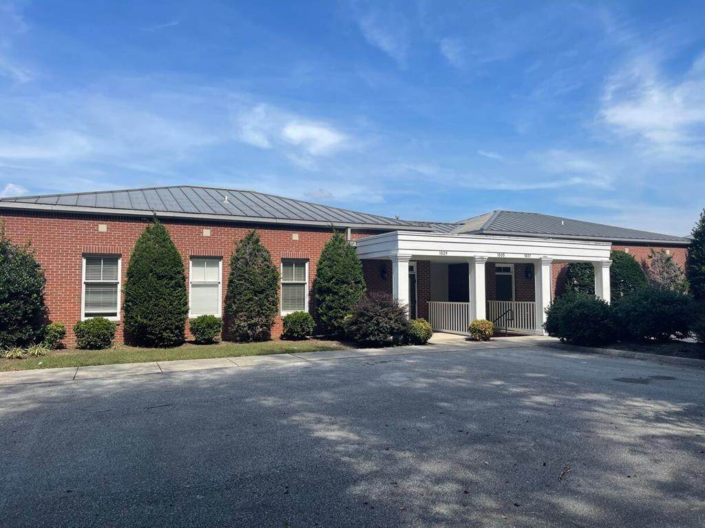 1029 Waterford Place - Photo 1