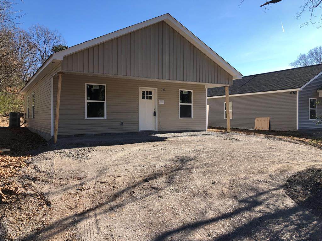 1241 Pond Street Se - Photo 1