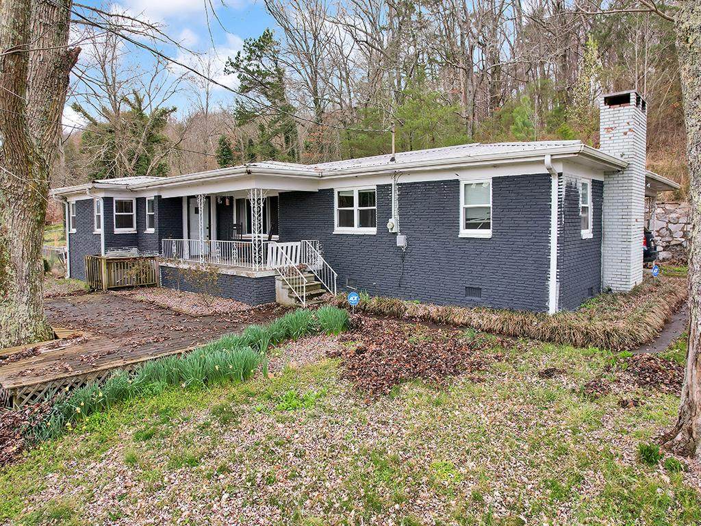3980 Blue Springs Road Se - Photo 1
